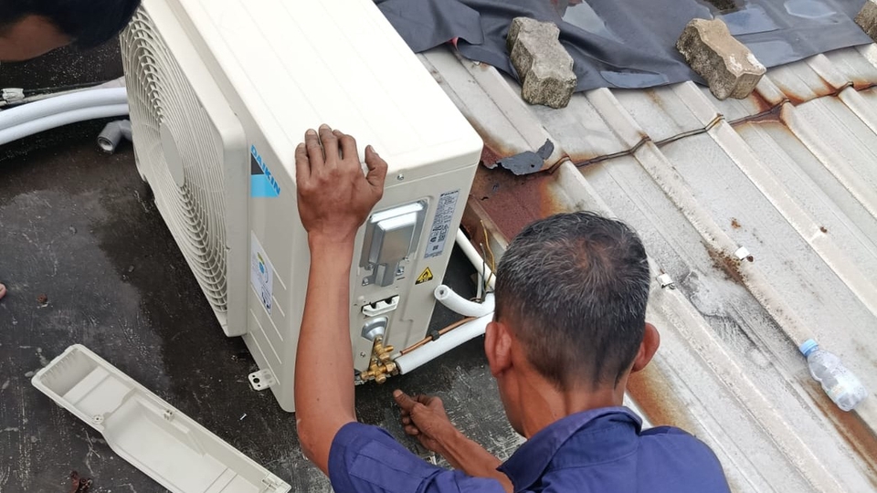 jasa bongkar pasang AC split