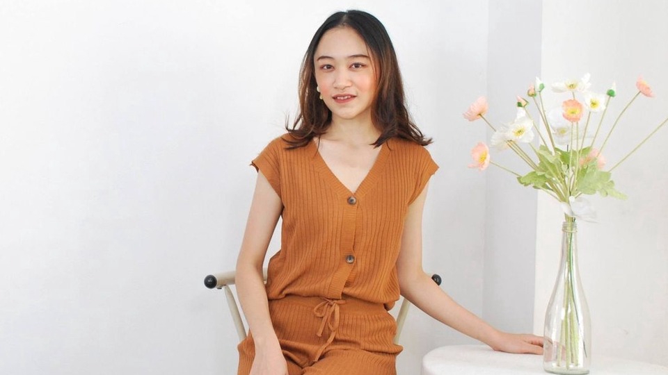 Model - Freelance Talent Model - 9