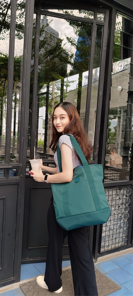 Model - Freelance Talent Model - 2