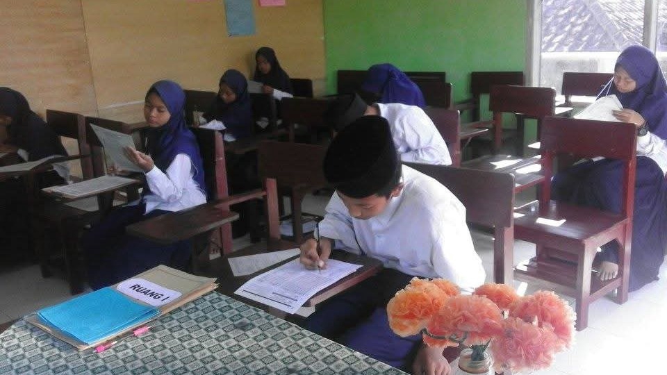 Jasa Les Privat Profesional untuk Semua Tingkat Pendidikan - Pengajar matematika sd - smp