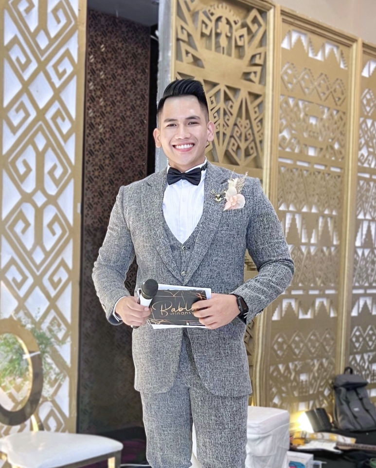 Personal Branding - Master of Ceremony (MC All Event) - 2