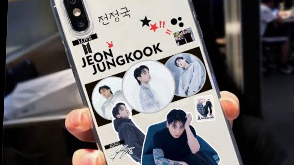 Jasa Desain Case / Softcase Custom untuk Elektronik - grafis dan desain case unik yang suka artis luar atau penggemar sejati desain dari kami menunggu:)