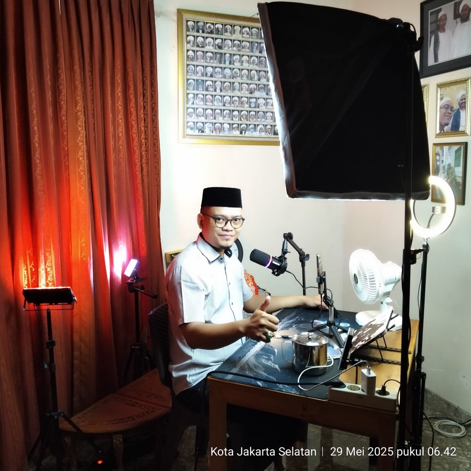 Studio tempat saya live setiap hari sebagai host live