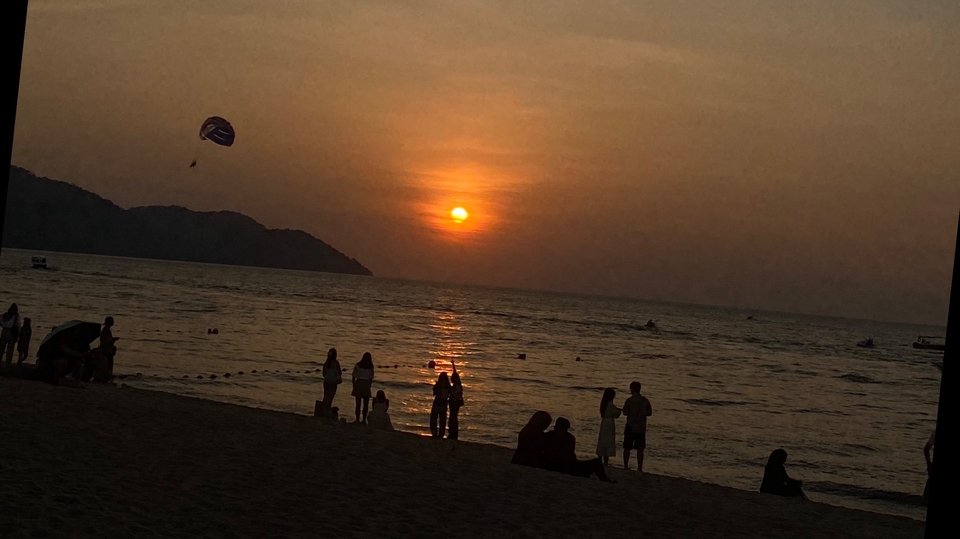 Jasa Membuat dan Meyusun Rencana Perjalanan Wisata - Dump Treveling