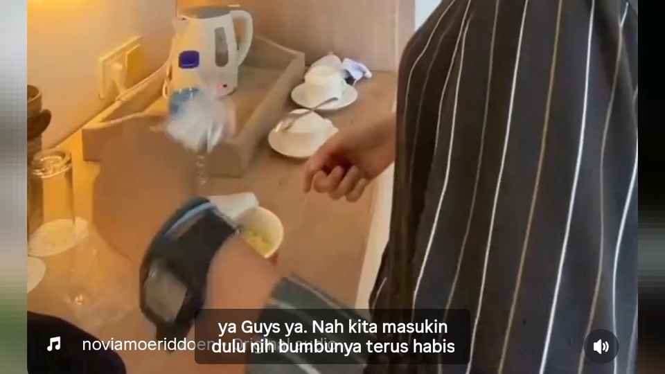 voice over, video reels instagram "pop mie hacks"