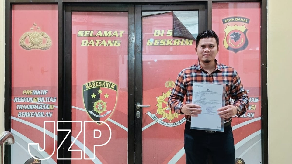 Hukum - GUGATAN PERCERAIAN, ITSBAT NIKAH, PERJANJIAN PERKAWINAN - 13