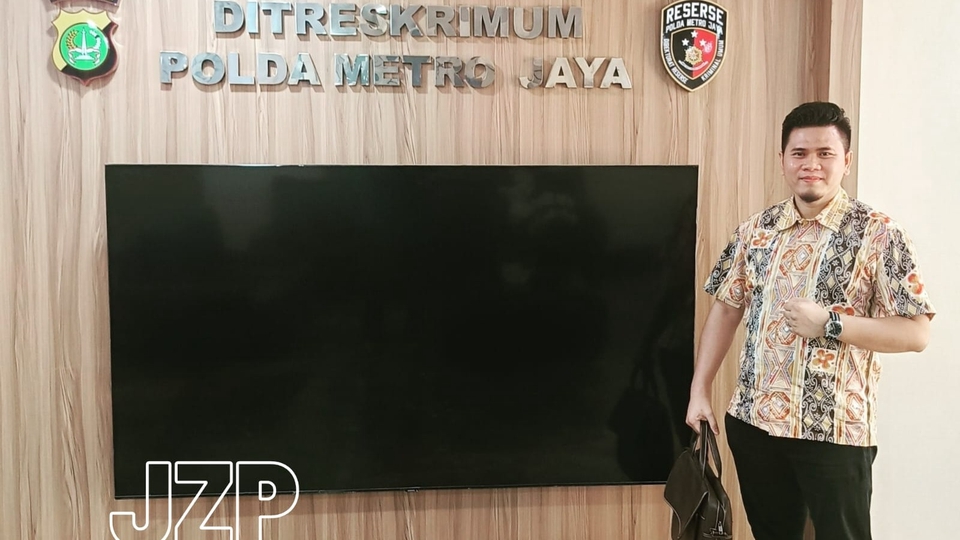 Hukum - GUGATAN PERCERAIAN, ITSBAT NIKAH, PERJANJIAN PERKAWINAN - 24