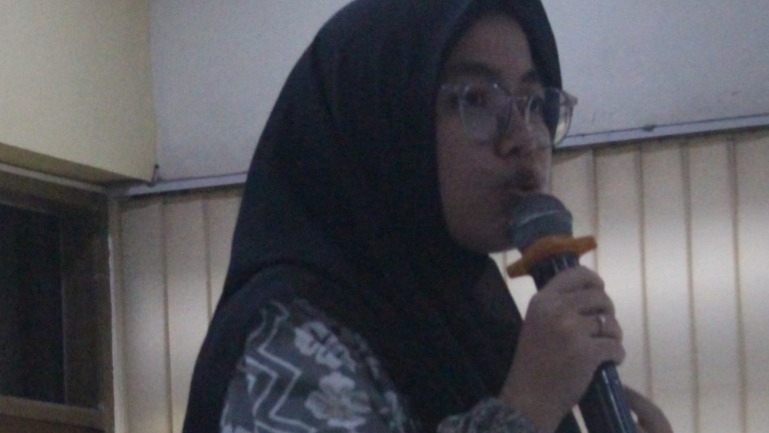 Presentasi hasil menulis karya ilmiah