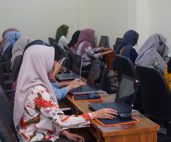 Web Development - Jasa Pembuatan Website Profesional Untuk perusahaan Sekolah Toko Online Desa Murah Berkualitas  - 15