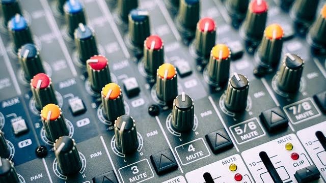 Jasa Sound Engineer / Edit Suara Video - Musik Mixing dan Mastering