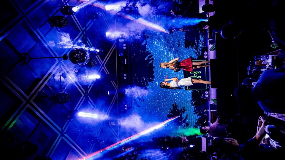 Event Photo Stage