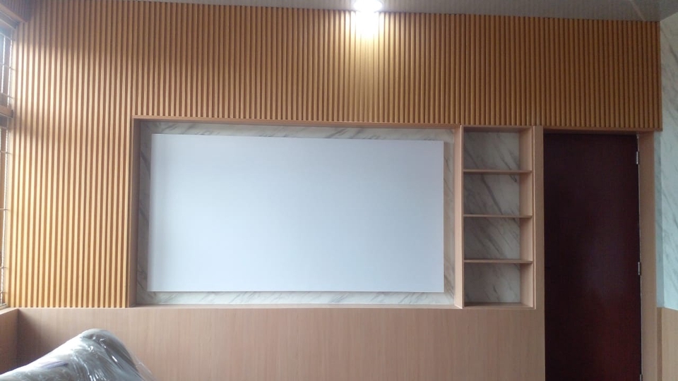 Pemasangan walpaper dinding dengan menggunakan bahan walpanel dan walboard dan juga renovasi rumah