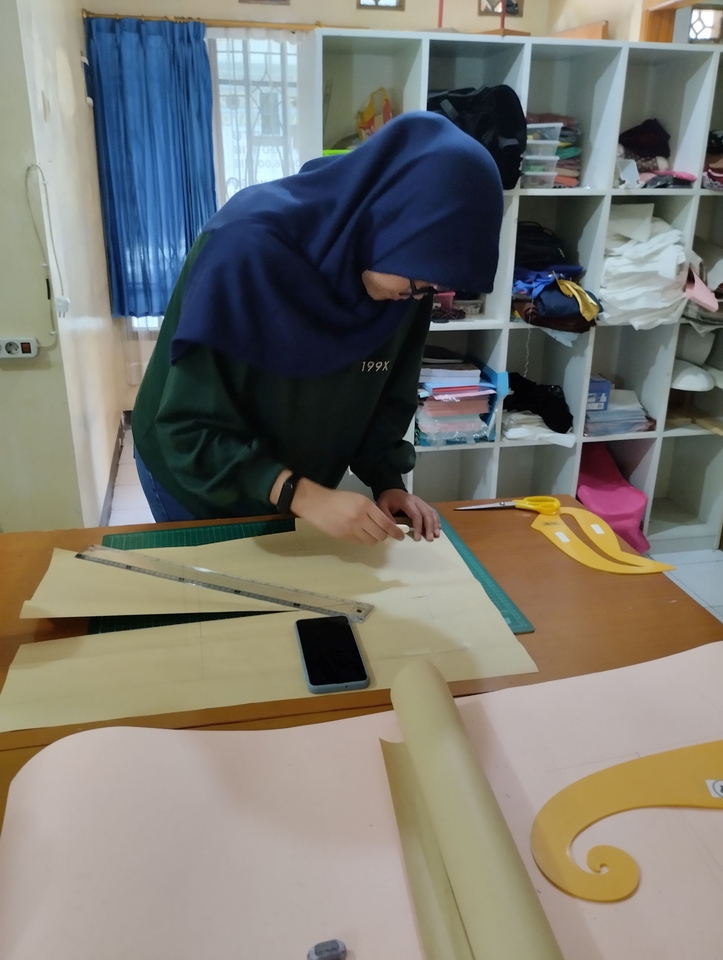 Les Privat - Les privat menjahit basic-terampil - 3