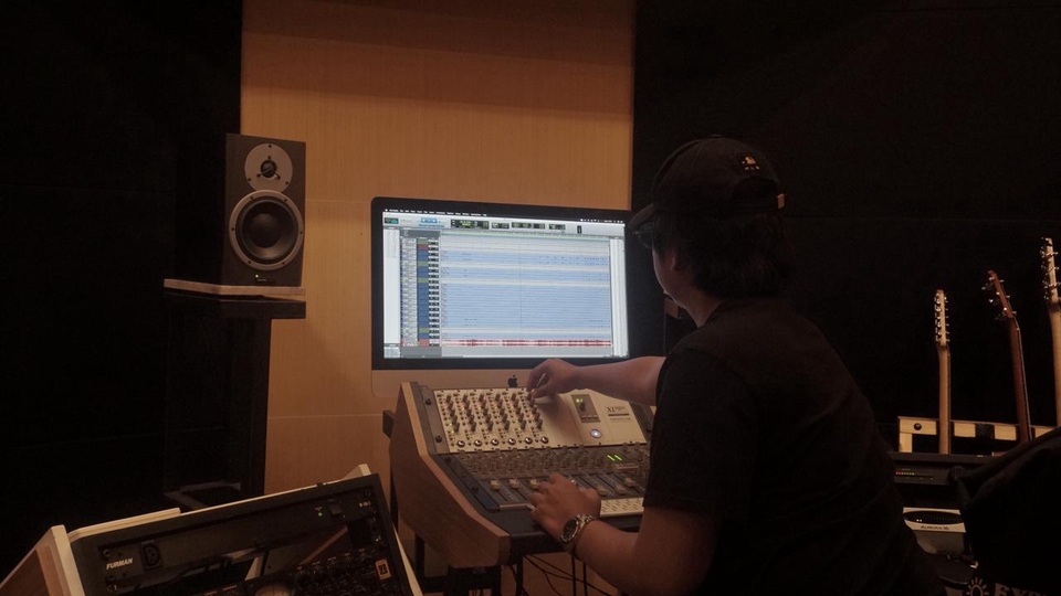 Pembuatan Musik - Jasa Produksi Lagu Lengkap dari Nol sampai Jadi (Arranging, Recording, Mixing, Mastering) - 4