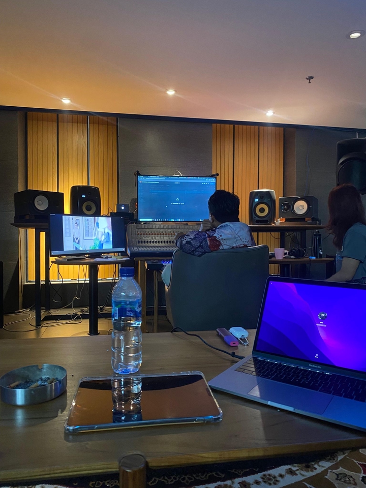 Pembuatan Musik - Jasa Produksi Lagu Lengkap dari Nol sampai Jadi (Arranging, Recording, Mixing, Mastering) - 7