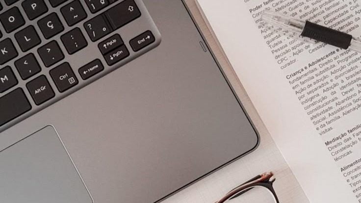 mengedit dokumen sepeti makalah, jurnal, artikel.