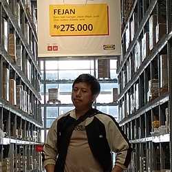 Nabiha Azmi Dharmawan