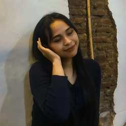 rizky laila ramadhania