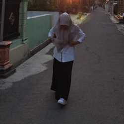 Dewi nur lailatus saniah