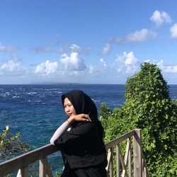 Dwi Nur Anggraeni