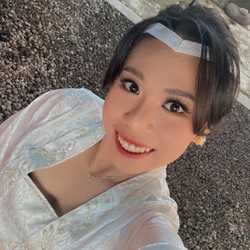 Ari Swandewi