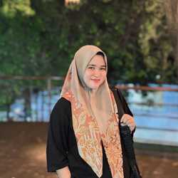 kiky Rizky ayu