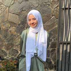 Della