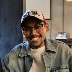 Teuku Farrel