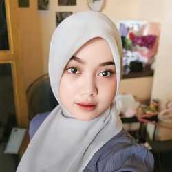 Ajeng Ardiani Putri