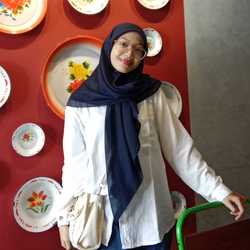 Ghina Ghaisani I