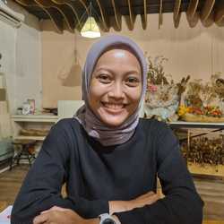 Fitri Oktafia