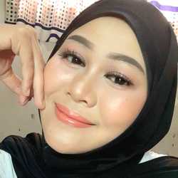 Neneng MUA dan marketing