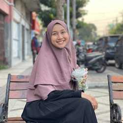 Nur Azizah