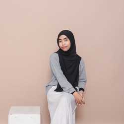 Deswita_Freelance Specialist