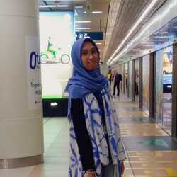 Dewi Handayani R