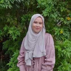Siti Fathonah Nuraisyiah