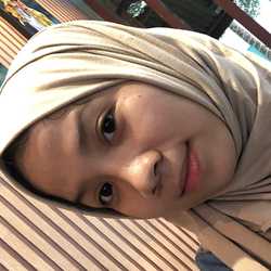 Rara Raina anugerah