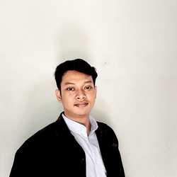 Okta Kurniawan